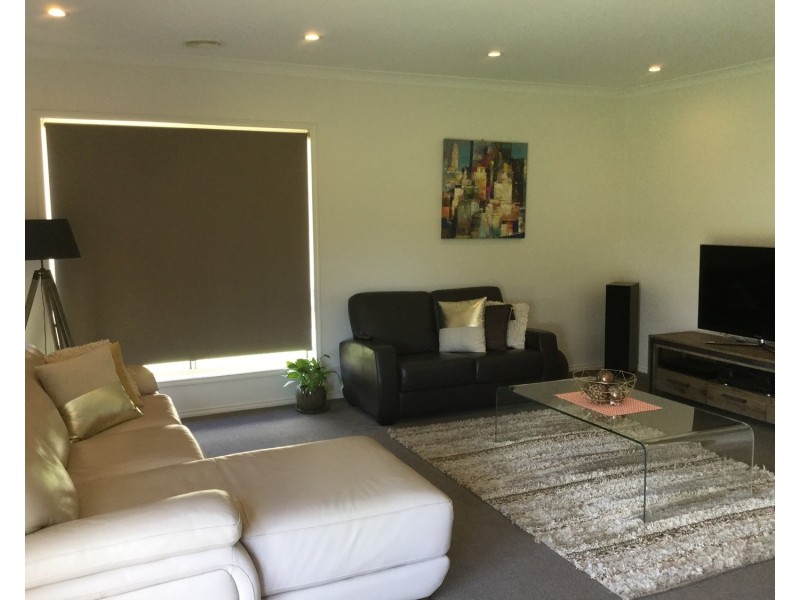 13 Brambuck Avenue, Kialla VIC 3631