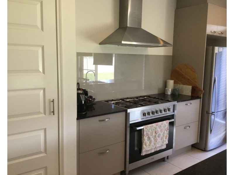 13 Brambuck Avenue, Kialla VIC 3631