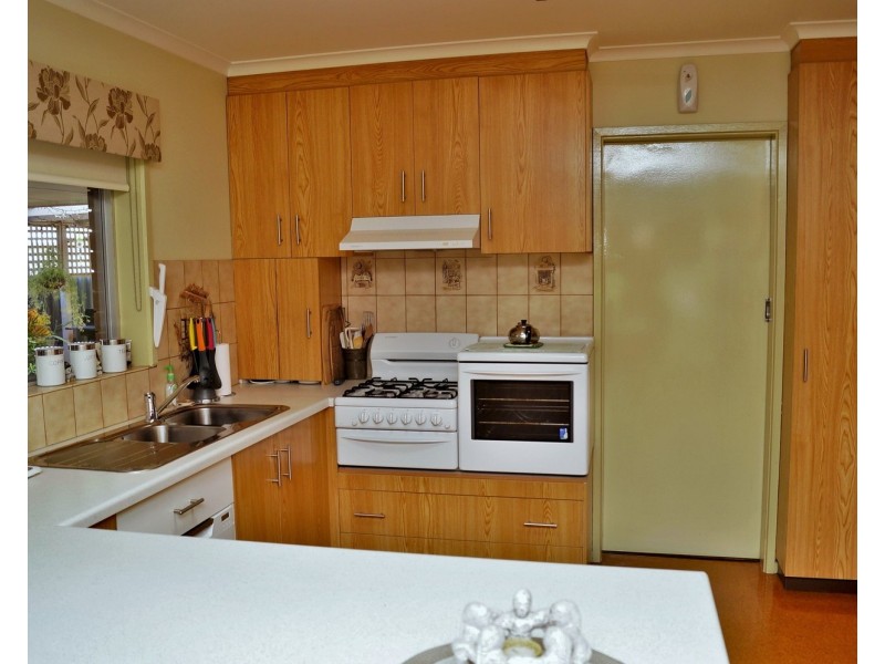 8 Stanley Street, Mooroopna VIC 3629