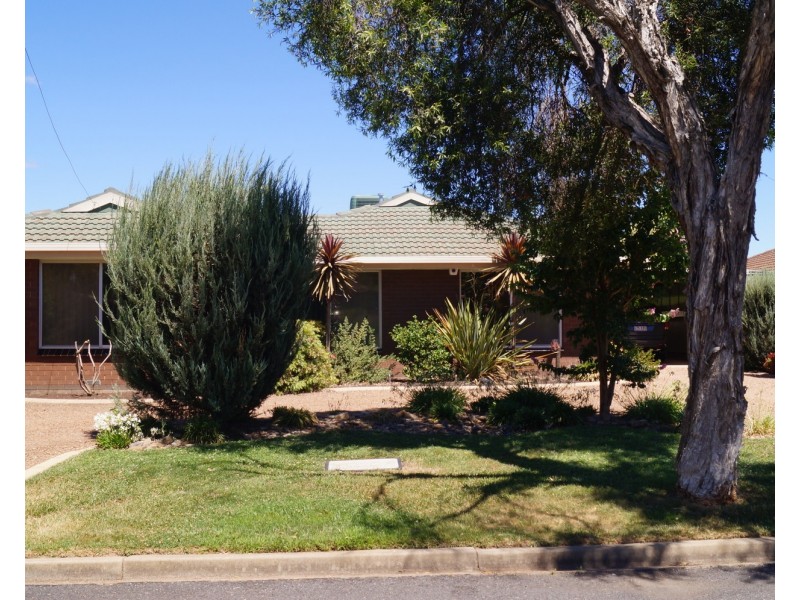 8 Stanley Street, Mooroopna VIC 3629