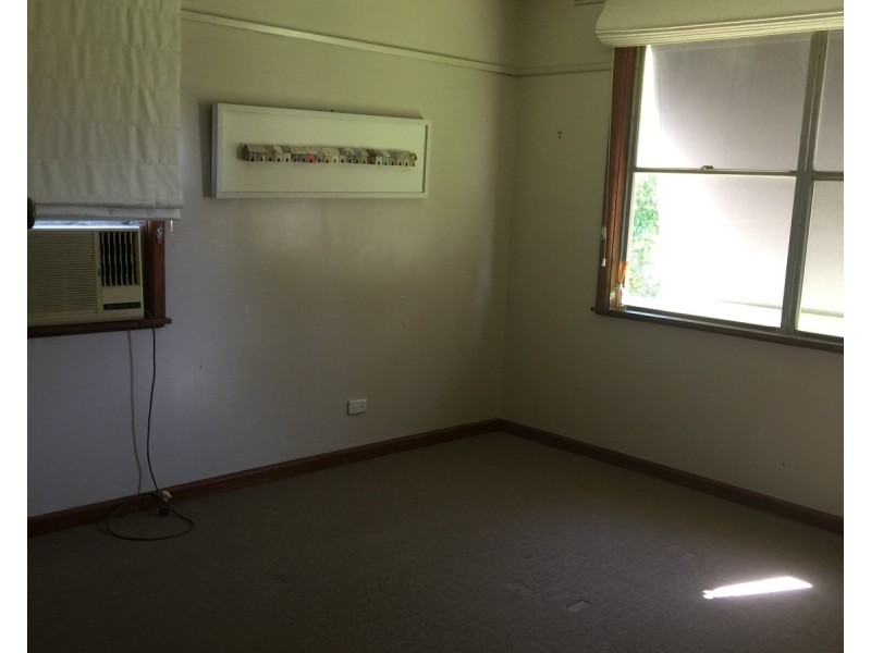 13 Hicken Crescent, Shepparton VIC 3630