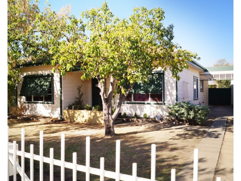 7 Dunkirk Avenue, Shepparton VIC 3630