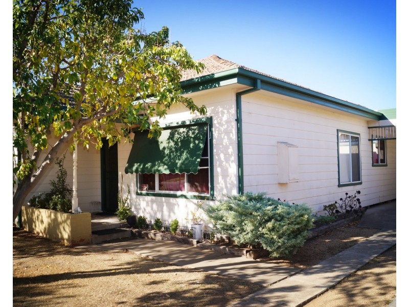 7 Dunkirk Avenue, Shepparton VIC 3630