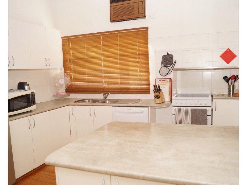 7 Dunkirk Avenue, Shepparton VIC 3630