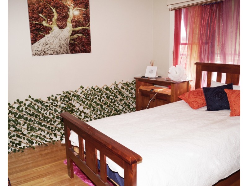 7 Dunkirk Avenue, Shepparton VIC 3630