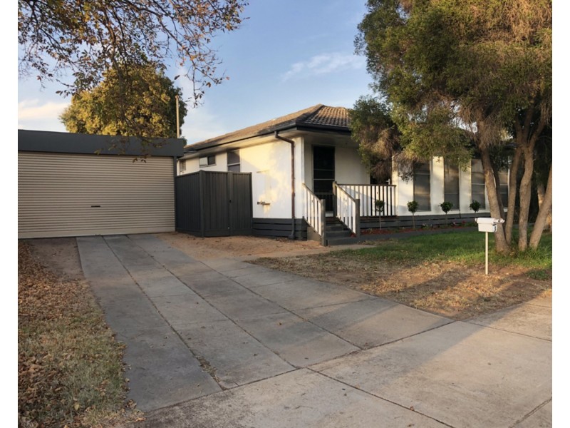 3 Yorkshire Crescent, Shepparton VIC 3630