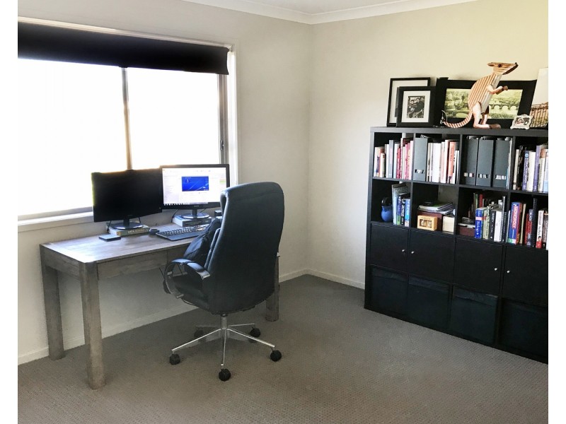 8 Teatree Place, Kialla VIC 3631