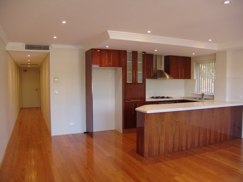 30-34 Penkivil St, Bondi NSW 2026