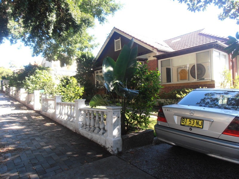 17 Carlotta  Road, Double Bay NSW 2028