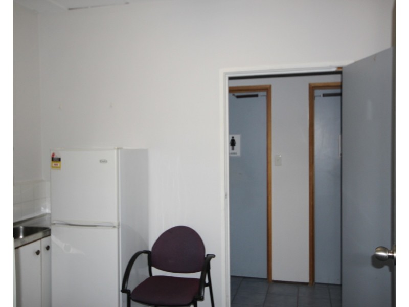 Suite 3/53-54 Mountain Gate Shopping Centre, Ferntree Gully VIC 3156