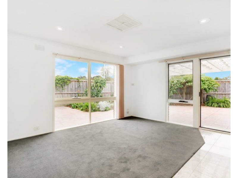 60 Tyner Road, Wantirna South VIC 3152