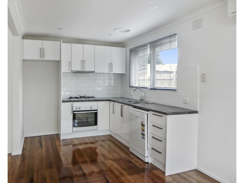 1/70 Mountain Gate Drive, Ferntree Gully VIC 3156