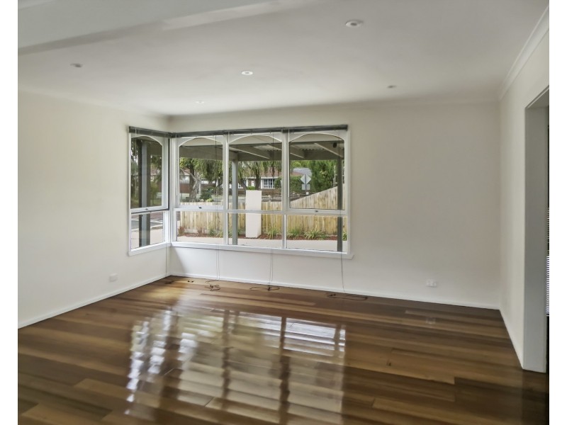 1/70 Mountain Gate Drive, Ferntree Gully VIC 3156