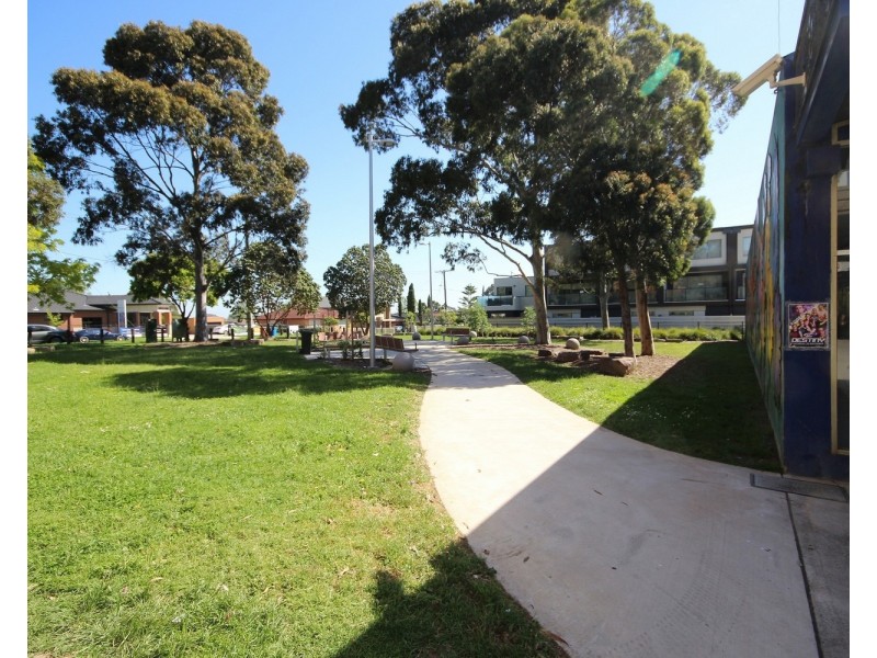 Shop 55 Mountain Gate Shopping Centre/1880 Ferntree Gully Road, Ferntree Gully VIC 3156