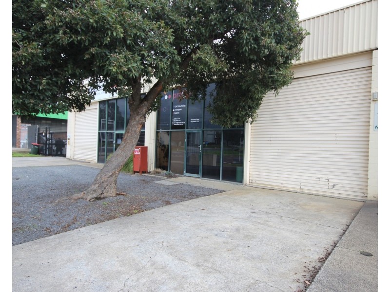 2/50 Barry Street, Bayswater VIC 3153