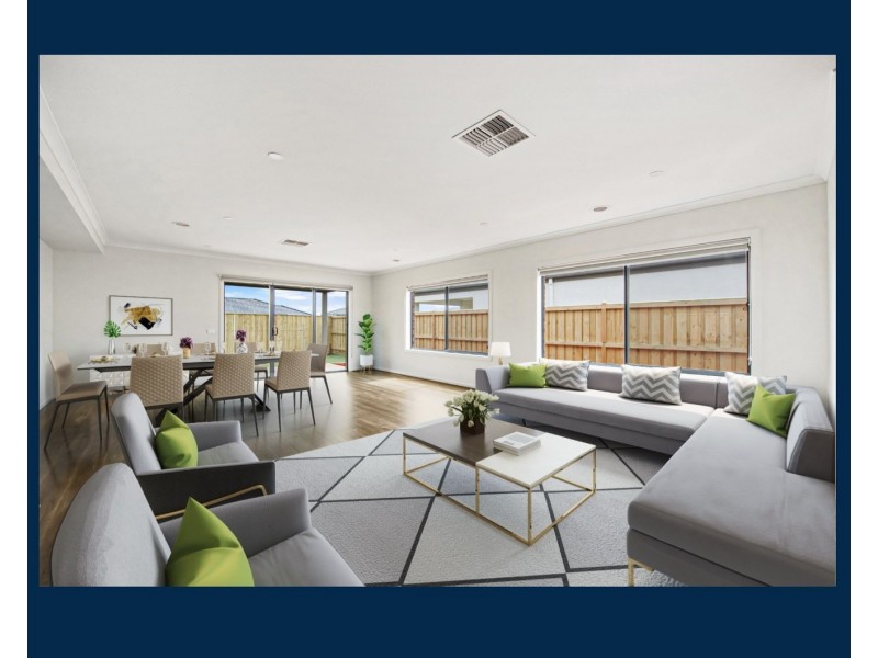 38  Laker Boulevard, Clyde North VIC 3978