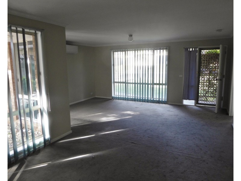 5 Metcalf Crescent, Rowville VIC 3178