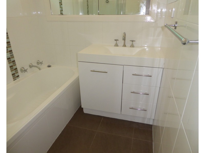 1/19 Lance Road, Bayswater VIC 3153