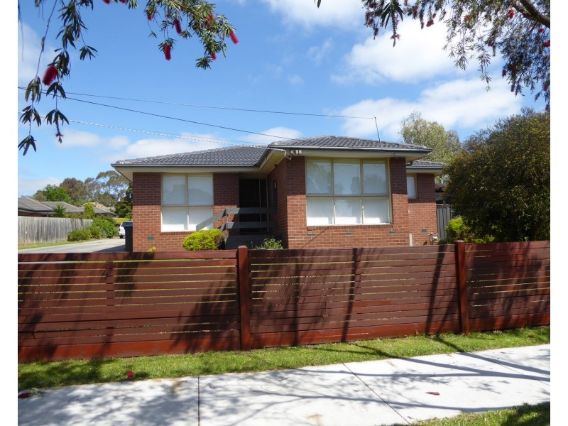 1/19 Lance Road, Bayswater VIC 3153