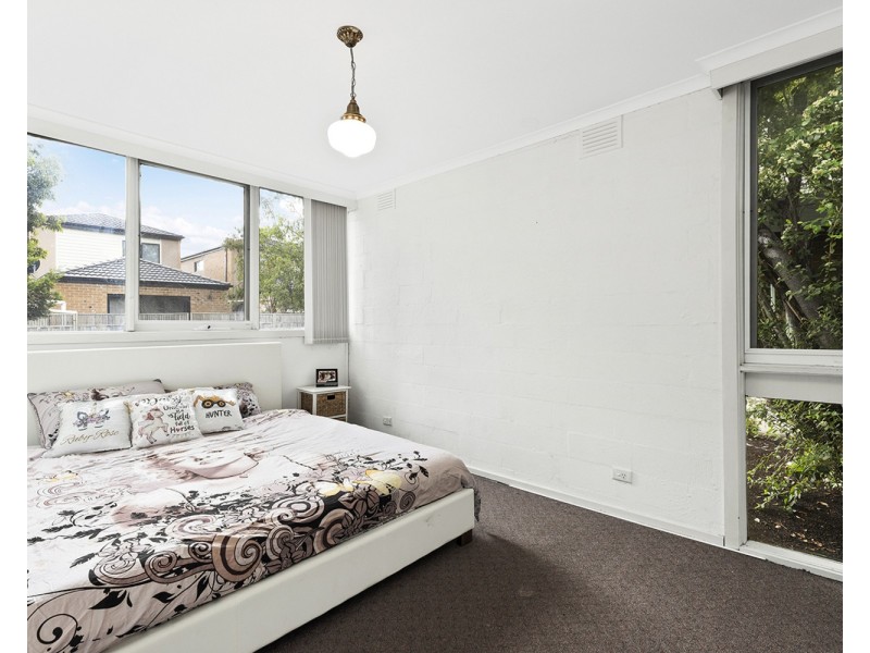 1/241 Canterbury Road, Bayswater North VIC 3153