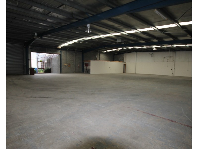 2/70 Rushdale Street, Knoxfield VIC 3180