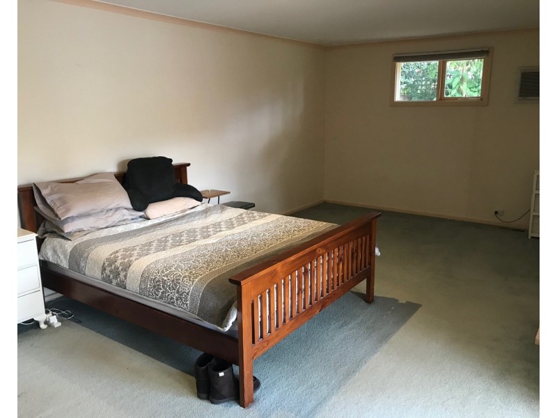 4 Belot Close, Bayswater VIC 3153