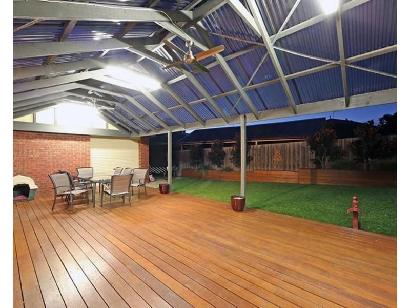 13 Walingford Place, Rowville VIC 3178