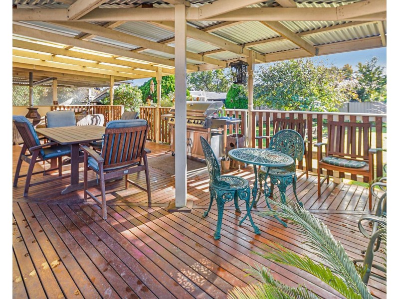 91 Linda Crescent, Ferntree Gully VIC 3156