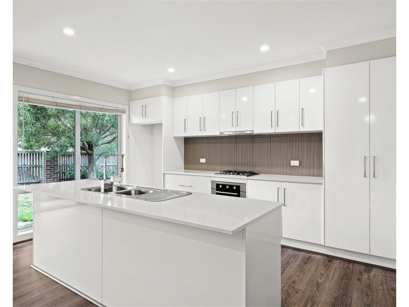 21 Sutton Avenue, Boronia VIC 3155