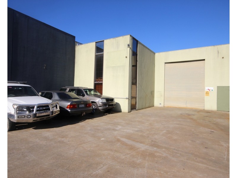 2/1 Nicole Close, Bayswater North VIC 3153