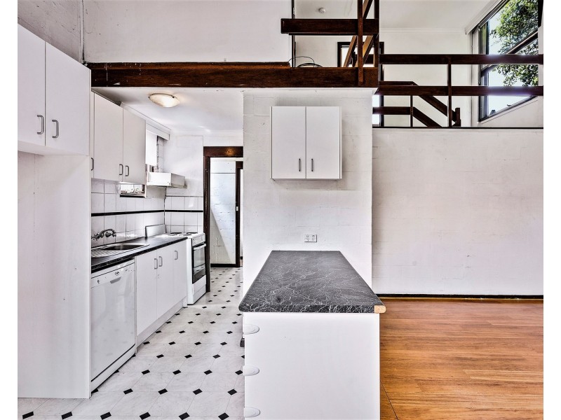 21/241 Canterbury Road, Bayswater North VIC 3153