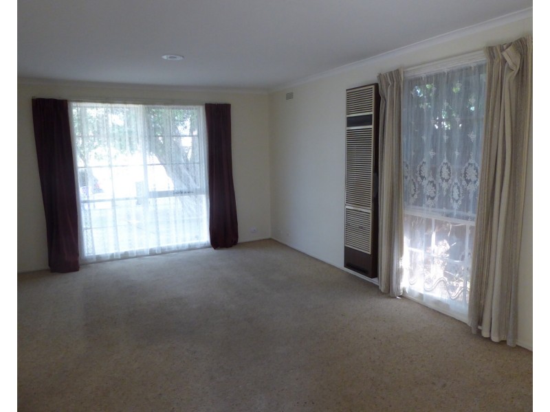 3 Sheraton Crescent, Ferntree Gully VIC 3156