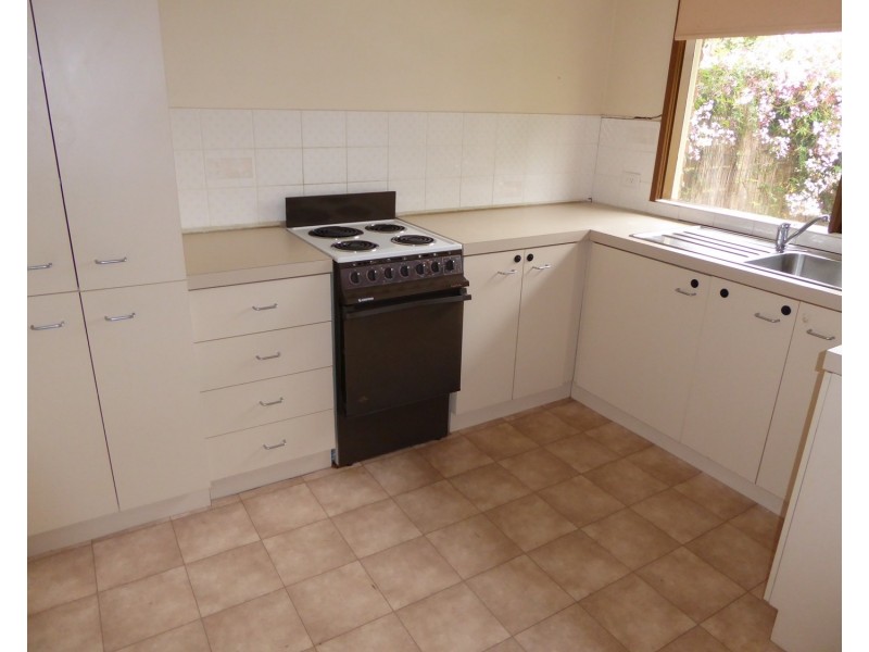 15/30A Forest Road, Ferntree Gully VIC 3156