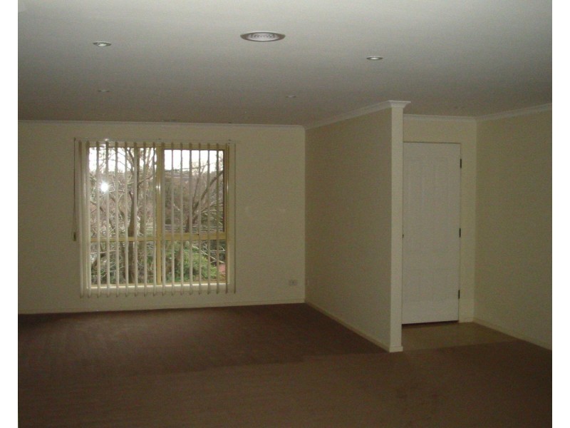 1/3 Blackwood Park Road, Ferntree Gully VIC 3156