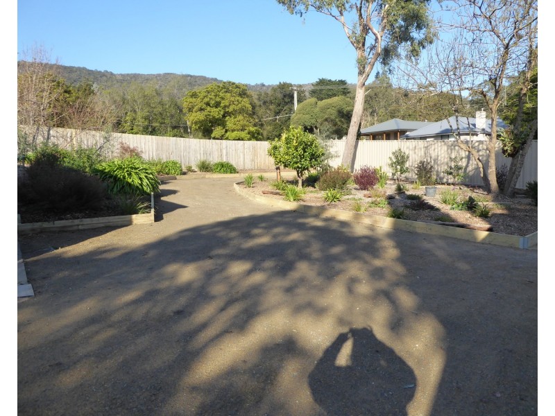 5 Moore Street, Ferntree Gully VIC 3156