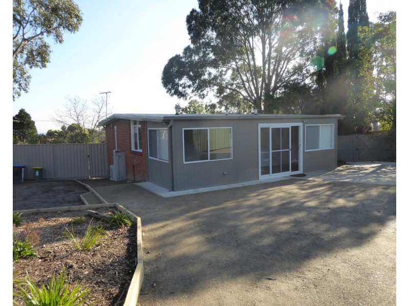 5 Moore Street, Ferntree Gully VIC 3156