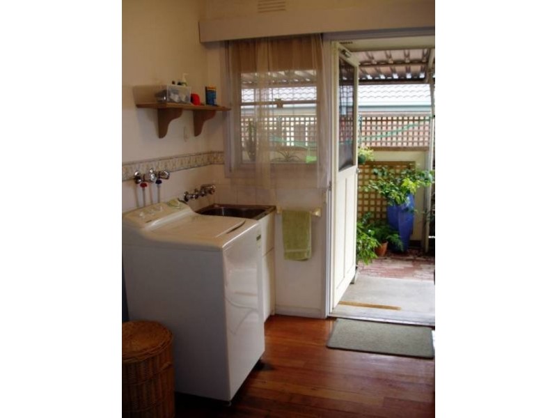 1a Glen Street, Aspendale VIC 3195