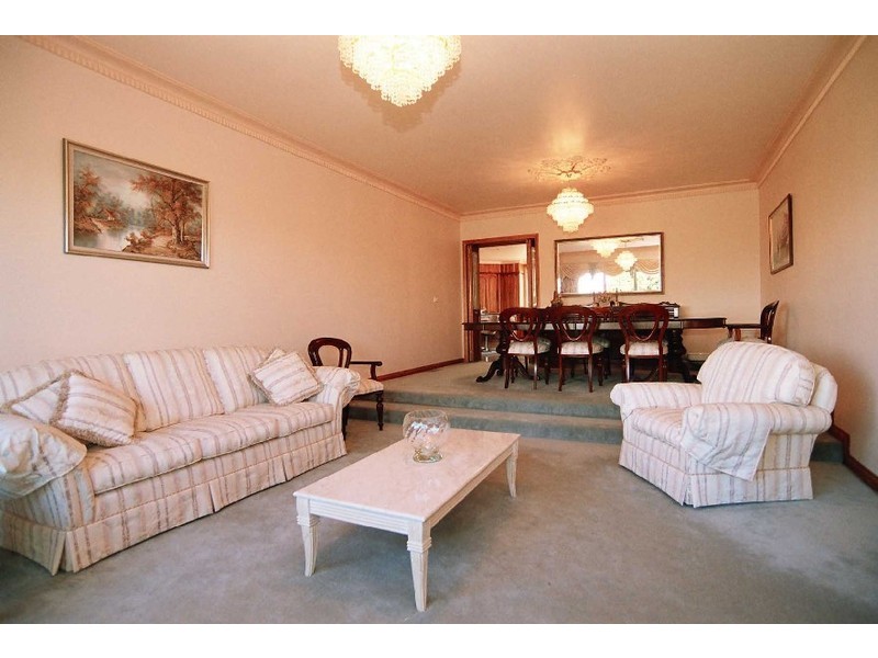 587 Belgrave Hallam Road, Narre Warren North VIC 3804