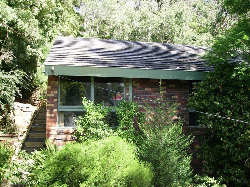 30 Wynette Avenue, Upper Ferntree Gully VIC 3156