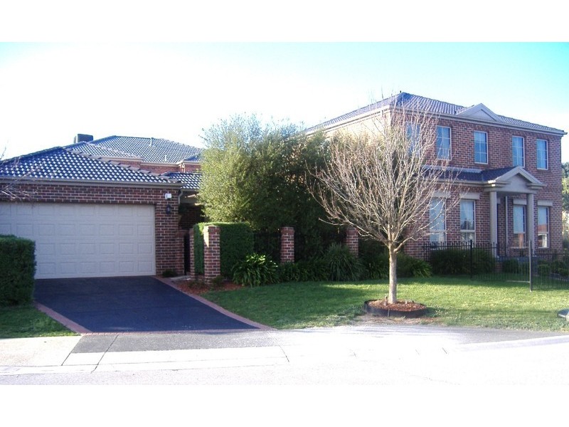 4 Belvedere Court, Rowville VIC 3178