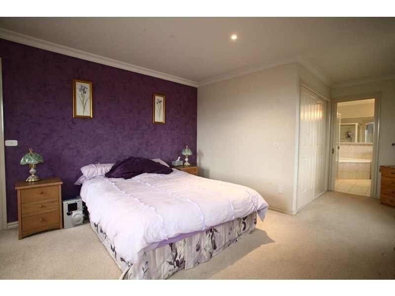 4 Belvedere Court, Rowville VIC 3178