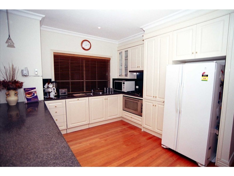 4 Belvedere Court, Rowville VIC 3178