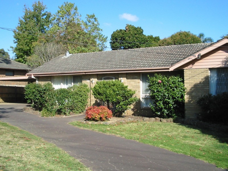 22 Orna Street, Ferntree Gully VIC 3156