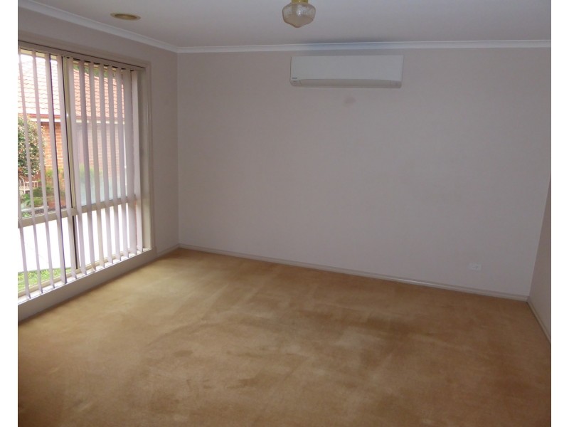 2/5 Wattletree Road, Ferntree Gully VIC 3156