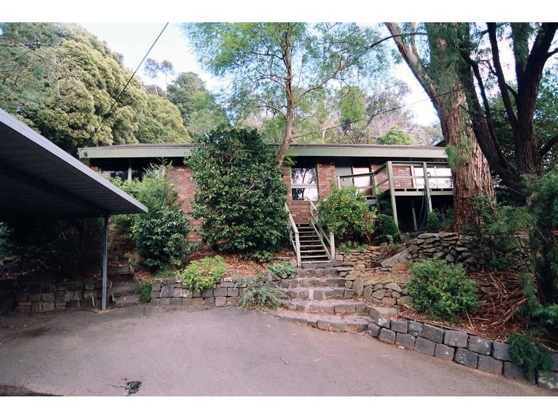 30 Wynette Avenue, Upper Ferntree Gully VIC 3156