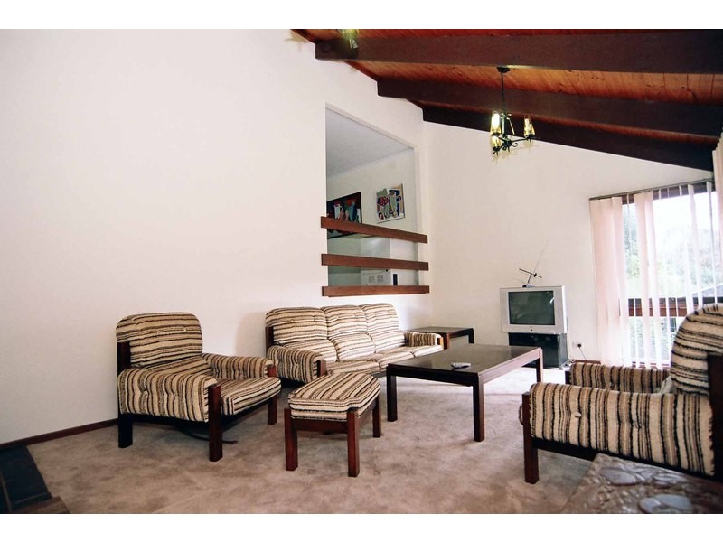 30 Wynette Avenue, Upper Ferntree Gully VIC 3156