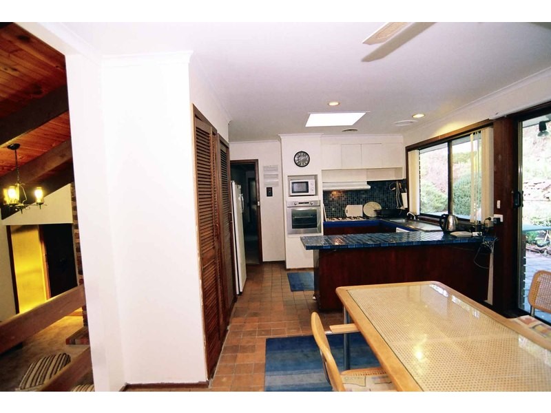 30 Wynette Avenue, Upper Ferntree Gully VIC 3156