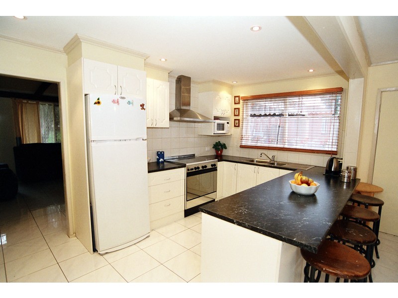 6 Ivon Street, Bayswater North VIC 3153