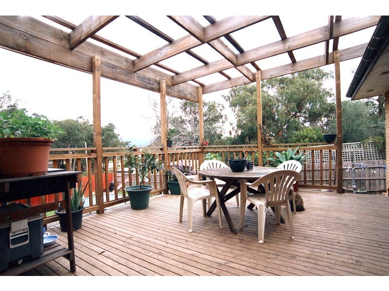 6 Ivon Street, Bayswater North VIC 3153