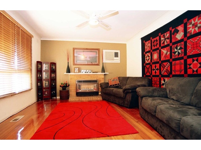 17 Gaydon Street, Ferntree Gully VIC 3156